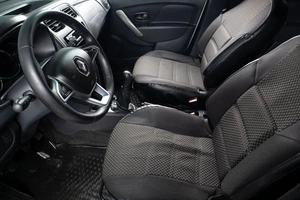 Хетчбэк Renault Sandero 2018 года, 1099000 рублей, Оренбург