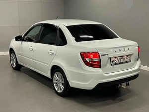 Седан ВАЗ (LADA) Granta 2023 года, 897000 рублей, Красноярск