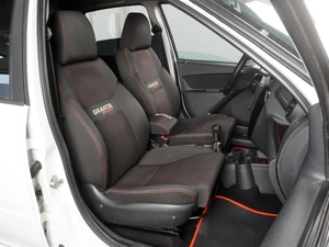 Седан ВАЗ (LADA) Granta 2015 года, 599000 рублей, Красный Пахарь
