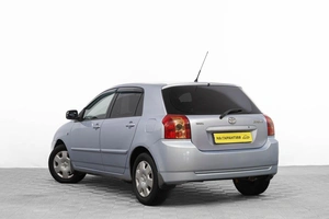 Хетчбэк Toyota Corolla 2006 года, 649000 рублей, Барнаул