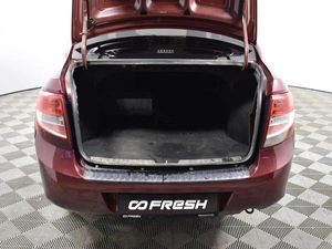 Седан ВАЗ (LADA) Granta 2013 года, 240000 рублей, Казань