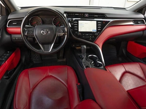Седан Toyota Camry 2018 года, 2499000 рублей, Саратов