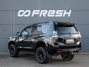 Внедорожник Toyota Land Cruiser Prado 2010 года, 2550000 рублей, Краснодар