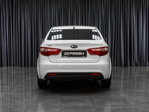 Седан Kia Rio 2013 года, 899000 рублей, Тюмень