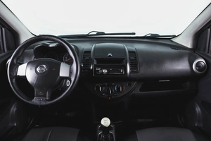 Хетчбэк Nissan Note 2011 года, 459000 рублей, Пермь