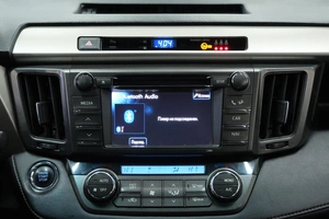 Внедорожник Toyota RAV4 2012 года, 1649000 рублей, Омск