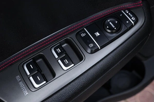 Седан Kia Optima 2019 года, 1999000 рублей, Ульяновск