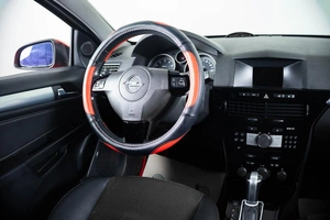 Хетчбэк Opel Astra GTC 2008 года, 579000 рублей, Пермь