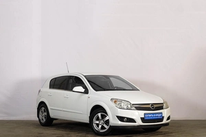 Хетчбэк Opel Astra 2013 года, 749000 рублей, Тюмень