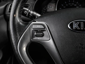 Седан Kia Rio 2015 года, 1289000 рублей, Кирилловка