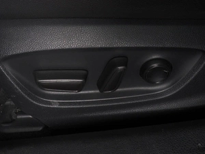 Седан Toyota Camry 2019 года, 3235000 рублей, Минеральные Воды