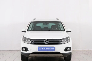 Внедорожник Volkswagen Tiguan 2014 года, 1669000 рублей, Красноярск
