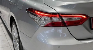 Седан Toyota Camry 2020 года, 2350000 рублей, Красноярск