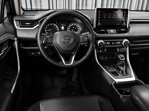 Внедорожник Toyota RAV4 2019 года, 2870000 рублей, Ставрополь