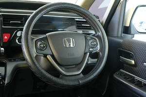 Минивэн Honda Stepwgn Spada 2016 года, 2089000 рублей, Омск