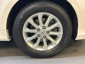 Седан Toyota Camry 2013 года, 1997000 рублей, Красноярск