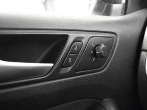 Седан Volkswagen Jetta 2013 года, 943100 рублей, Казань