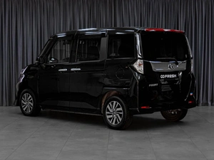 Минивэн Toyota Roomy 2021 года, 1439000 рублей, Тюмень