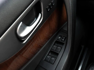 Внедорожник Infiniti QX70 2013 года, 2439000 рублей, Саратов