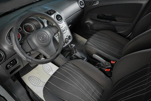 Хетчбэк Opel Corsa 2010 года, 479000 рублей, Тюмень