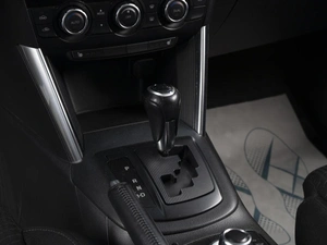 Внедорожник Mazda CX-5 2011 года, 1560000 рублей, Омск