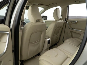 Внедорожник Volvo XC60 2015 года, 2545055 рублей, Москва