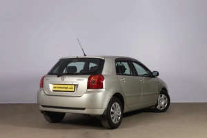 Хетчбэк Toyota Corolla 2005 года, 709000 рублей, Новосибирск