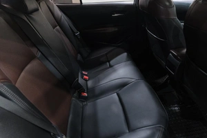 Седан Toyota Corolla 2019 года, 1599000 рублей, Новокузнецк