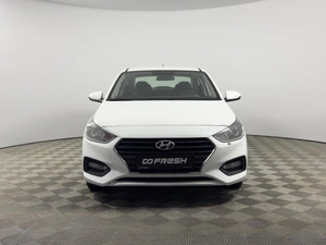 Седан Hyundai Solaris 2019 года, 999900 рублей, Казань