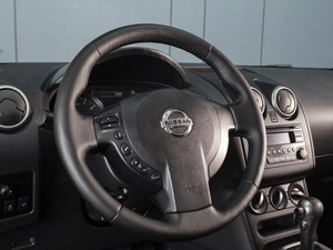 Внедорожник Nissan Qashqai 2013 года, 870000 рублей, Омск