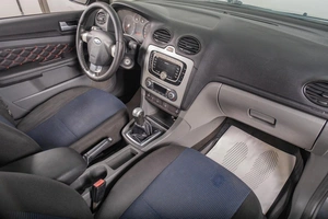 Хетчбэк Ford Focus 2007 года, 399000 рублей, Томск
