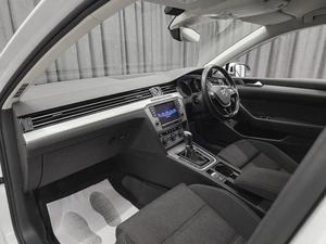 Универсал Volkswagen Passat 2015 года, 1550000 рублей, Красноярск