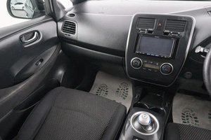 Хетчбэк Nissan Leaf 2013 года, 549000 рублей, Красноярск