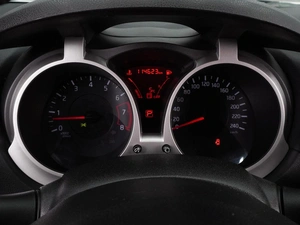 Внедорожник Nissan Juke 2013 года, 994000 рублей, Кирилловка