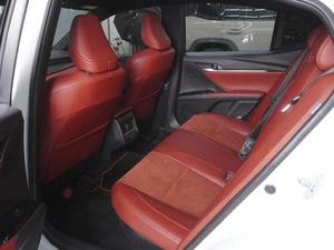 Седан Toyota Camry 2024 года, 3940000 рублей, Ростов-на-Дону