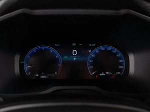 Внедорожник Toyota RAV4 2023 года, 4240000 рублей, Тюмень