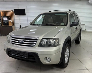 Внедорожник Ford Escape 2004 года, 610000 рублей, Ачинск