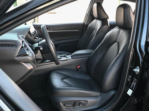 Седан Toyota Camry 2021 года, 2898000 рублей, Кирилловка