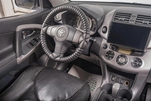 Внедорожник Toyota RAV4 2007 года, 1329000 рублей, Томск