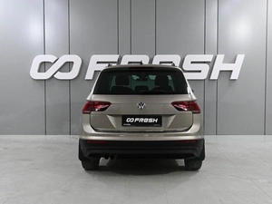 Внедорожник Volkswagen Tiguan 2019 года, 2249000 рублей, Аксай
