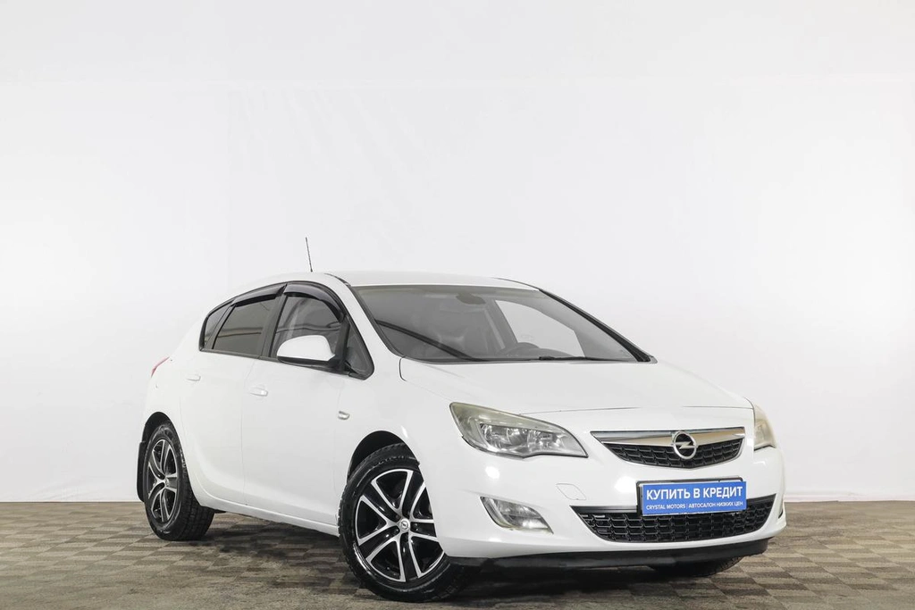 Хетчбэк Opel Astra 2010 года, 1019000 рублей, Тюмень
