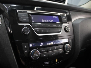 Внедорожник Nissan X-Trail 2018 года, 1720000 рублей, Омск