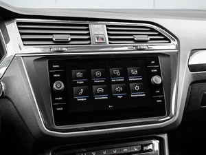 Внедорожник Volkswagen Tiguan 2019 года, 2777000 рублей, Кирилловка