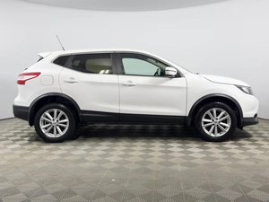 Внедорожник Nissan Qashqai 2016 года, 1428200 рублей, Казань