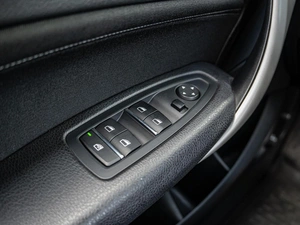 Хетчбэк BMW 1 серия 2018 года, 1921000 рублей, Краснодар