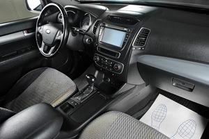 Внедорожник Kia Sorento 2014 года, 1989000 рублей, Тюмень