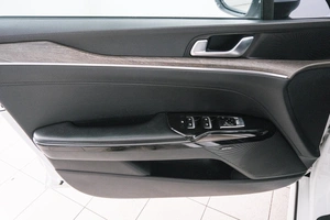 Седан Kia K5 2021 года, 2699000 рублей, Красноярск