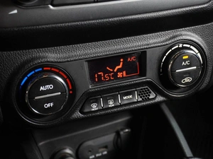 Хетчбэк Kia Rio 2014 года, 1249000 рублей, Воронеж