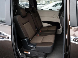 Минивэн Toyota Sienta 2019 года, 1680000 рублей, Краснодар