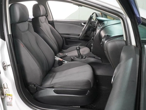 Хетчбэк SEAT Leon 2011 года, 699000 рублей, Воронеж